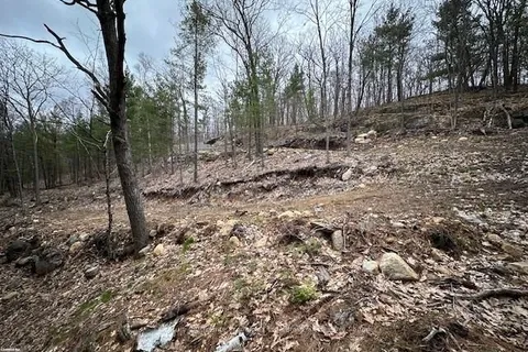 27 LAKE RIDGE Rd, McDougall, ON P2A 2W9