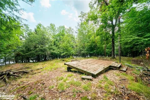 16 BIGWIN ISLAND N/A, ON P0B 1A0