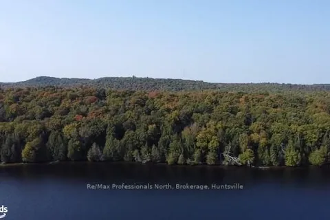 1448-2 WEST OXBOW LAKE Road, Lake of Bays, ON P1H 2J6