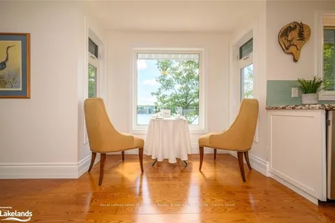 524 HOMELAND Dr, Perry, ON P0A 1J0