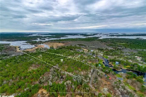 8 WORSLEY LANE, Carling, ON P0G 1G0