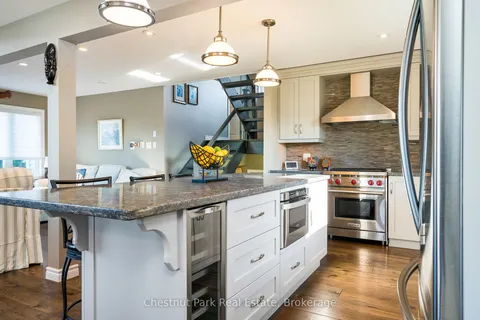 106 CROSSAN Court, Blue Mountains, ON L9Y 0M3
