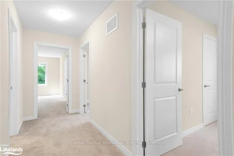 285 BEECHWOOD FOREST Lane, Gravenhurst, ON P1P 1A7