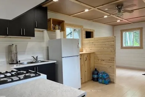 93 RYE Rd, Parry Sound Remote Area, ON P0A 1X0