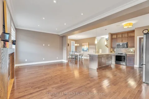 1682 Beaverbrook Ave, London, ON N6H 0E3