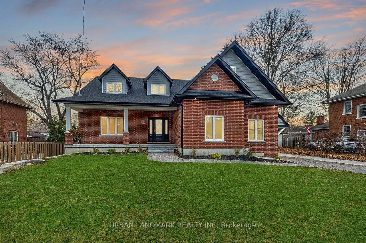 214 Aberdeen Avenue, ON K9H 3Y1