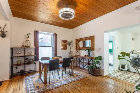 28 Napier St, London, ON N6H 1W7