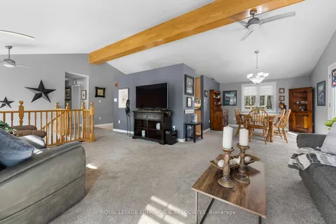 1578 Rapid Rd, Whitewater Region, ON K0J 2L0