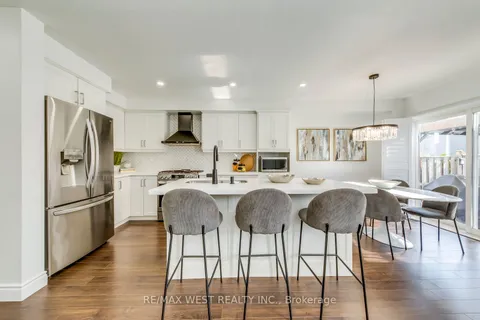 39 Gowland Dr, Hamilton, ON L0R 1C0