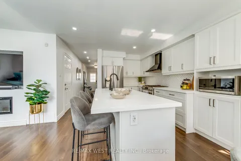 39 Gowland Dr, Hamilton, ON L0R 1C0