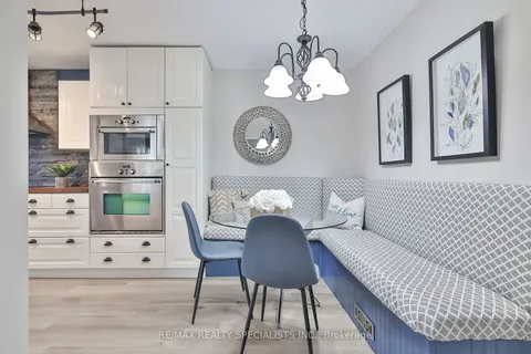 172 Sanatorium Rd, Hamilton, ON L9C 1Z5