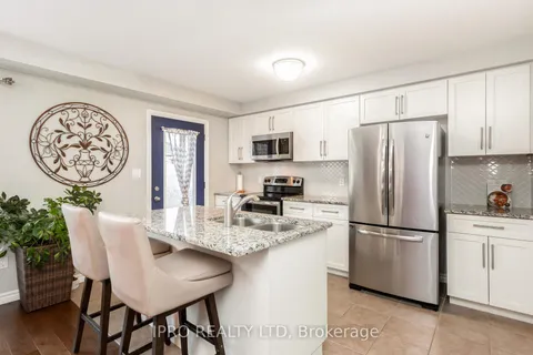 26 Jeffrey Dr, Guelph, ON N1E 0M4