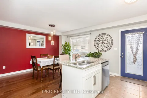 26 Jeffrey Dr, Guelph, ON N1E 0M4