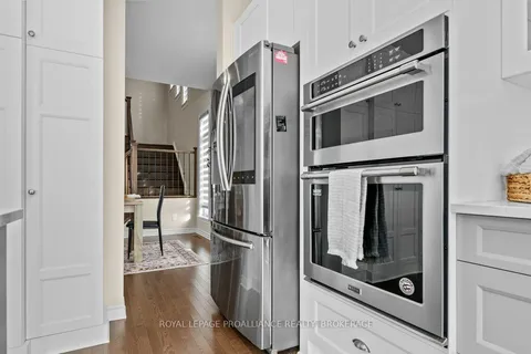 1245 Wheathill St, Kingston, ON K7M 0H4