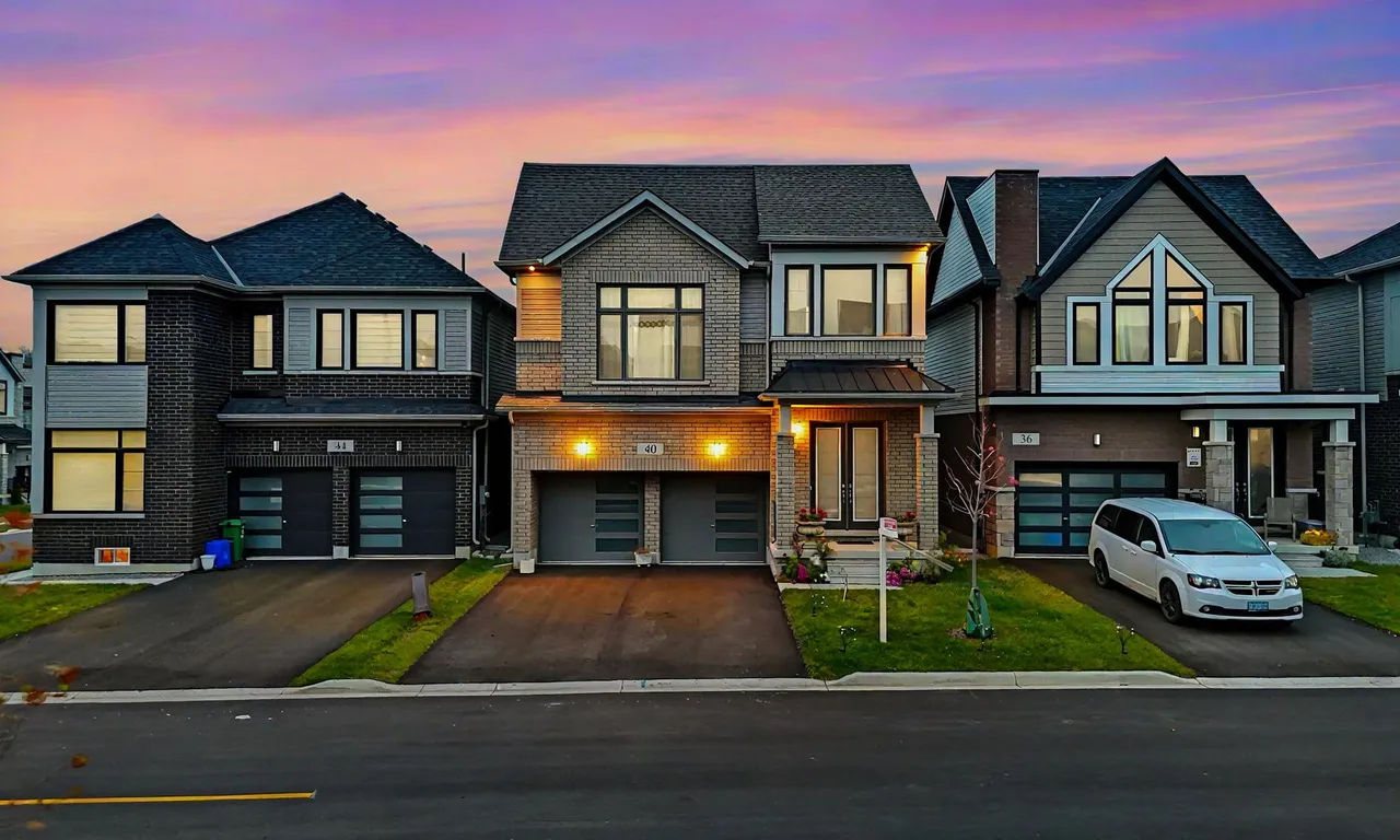 40 Weylie St, Hamilton, ON L0R 1W0