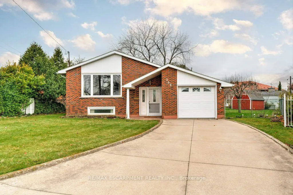 146 West 3rd St, Hamilton, ON L9C 3K7