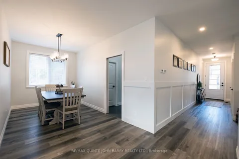 2 Tackaberry Dr, Brighton, ON K0K 1H0
