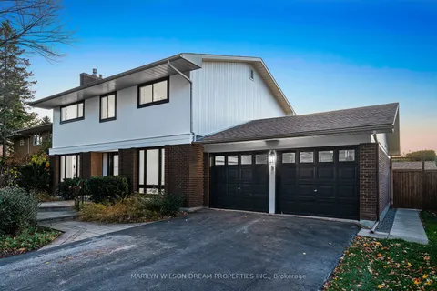 5 Rutherford Cres, Kanata, ON K2K 1N1