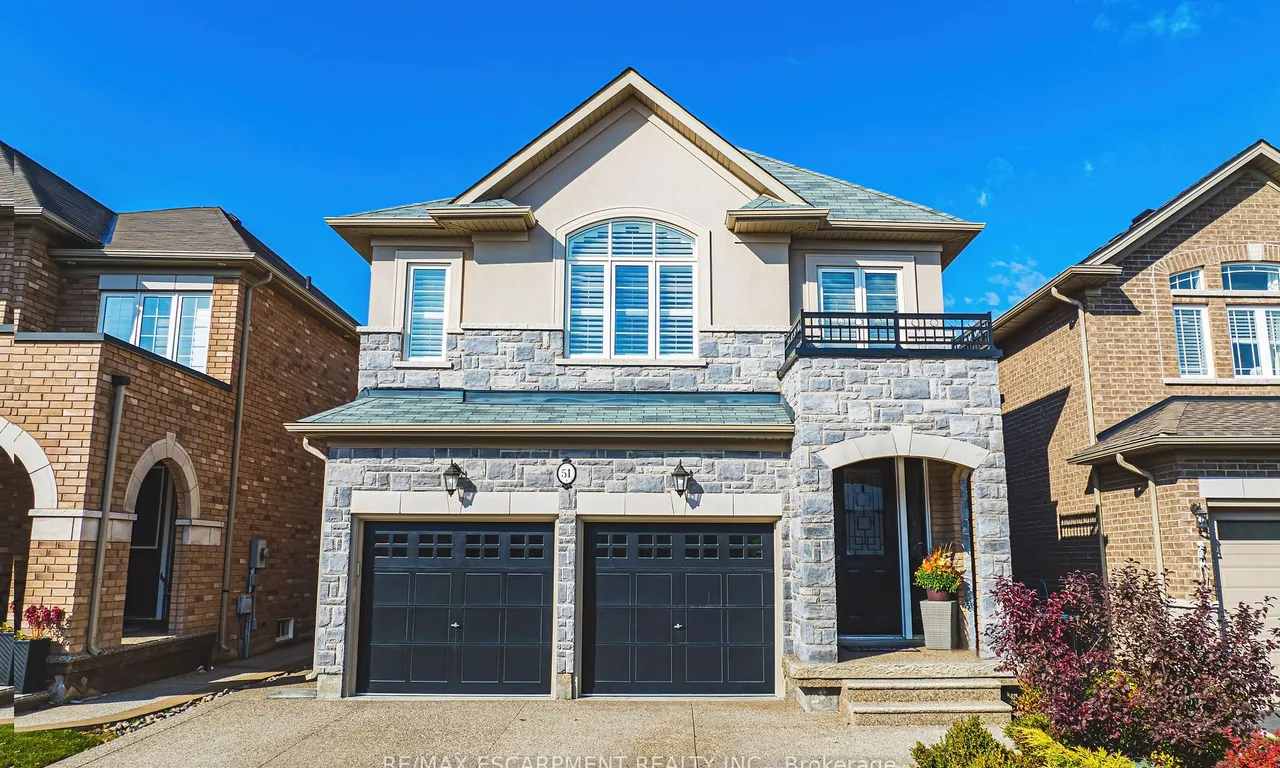 51 Narbonne Cres, Hamilton, ON L8J 0J7