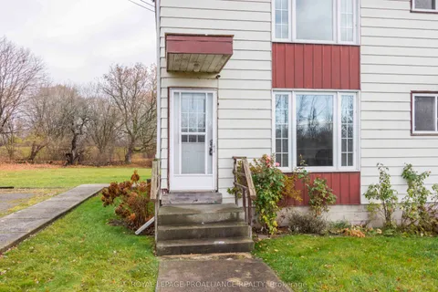 25 Quinte View Drive, Quinte West, ON K8V 5P5