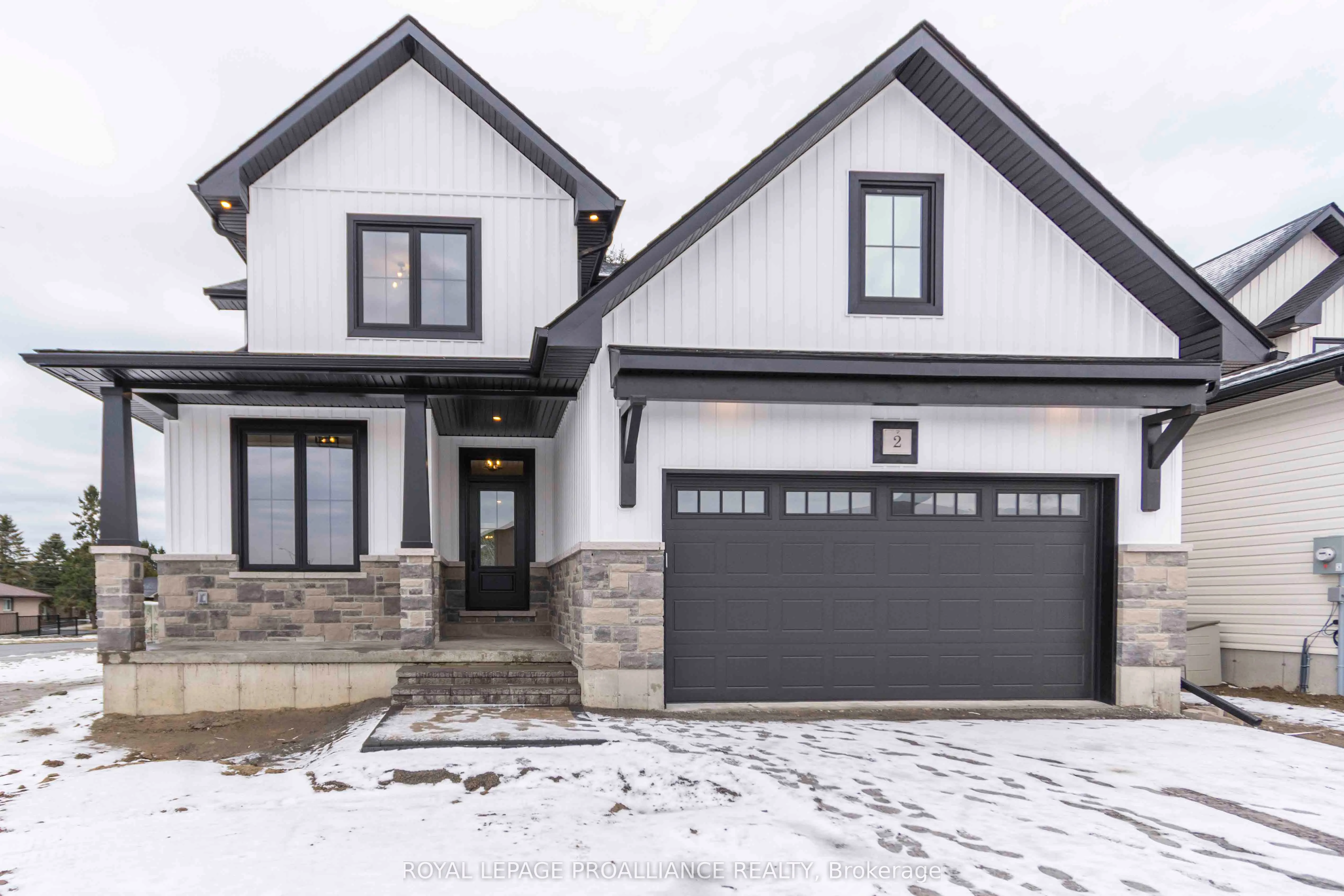 2 Mackenzie John Crescent, Brighton, ON K0K 1H0