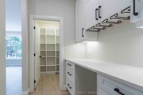 2 Mackenzie John Crescent, Brighton, ON K0K 1H0