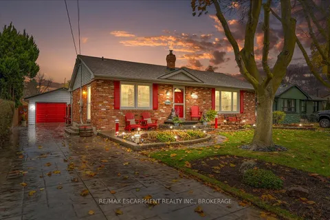 33 OLD ORCHARD Ave, Grimsby, ON L3M 3H9