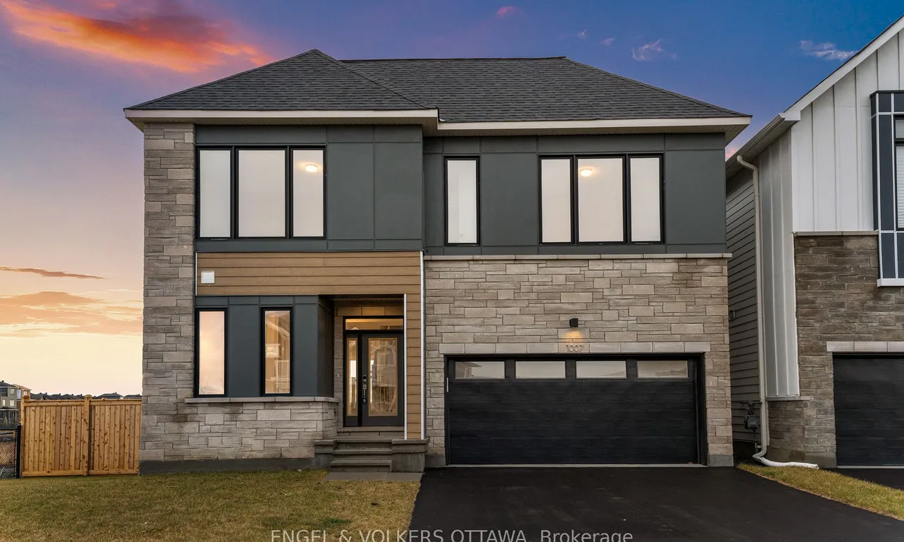 1007 Canoe St, Barrhaven, ON K2J 6P9