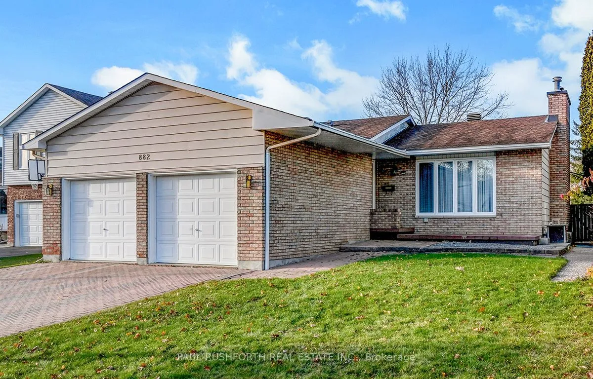 882 Explorer Lane, Orleans - Convent Glen and Area, ON K1C 2S2