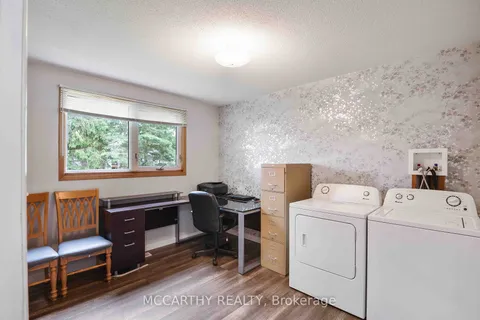 433 First Ave, Shelburne, ON L9V 2Z6
