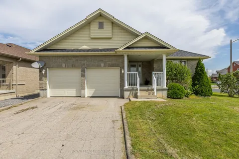 2 Lawson Ave, Kawartha Lakes, ON K9V 4R1