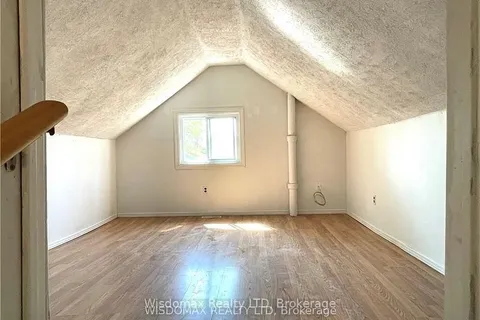 495 GRANDVIEW Rd, Fort Erie, ON L2A 4T7