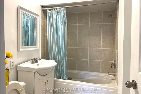 495 GRANDVIEW Rd, Fort Erie, ON L2A 4T7