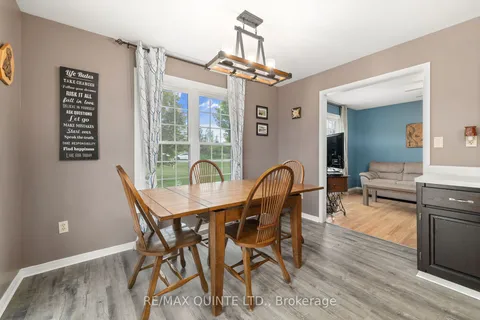 243 Cross Rd, Tyendinaga, ON K0K 2Y0