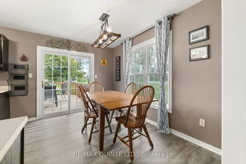 243 Cross Rd, Tyendinaga, ON K0K 2Y0