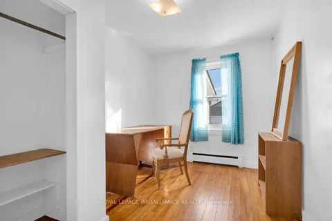 23B Old Portage Rd, Prince Edward County, ON K0K 1L0