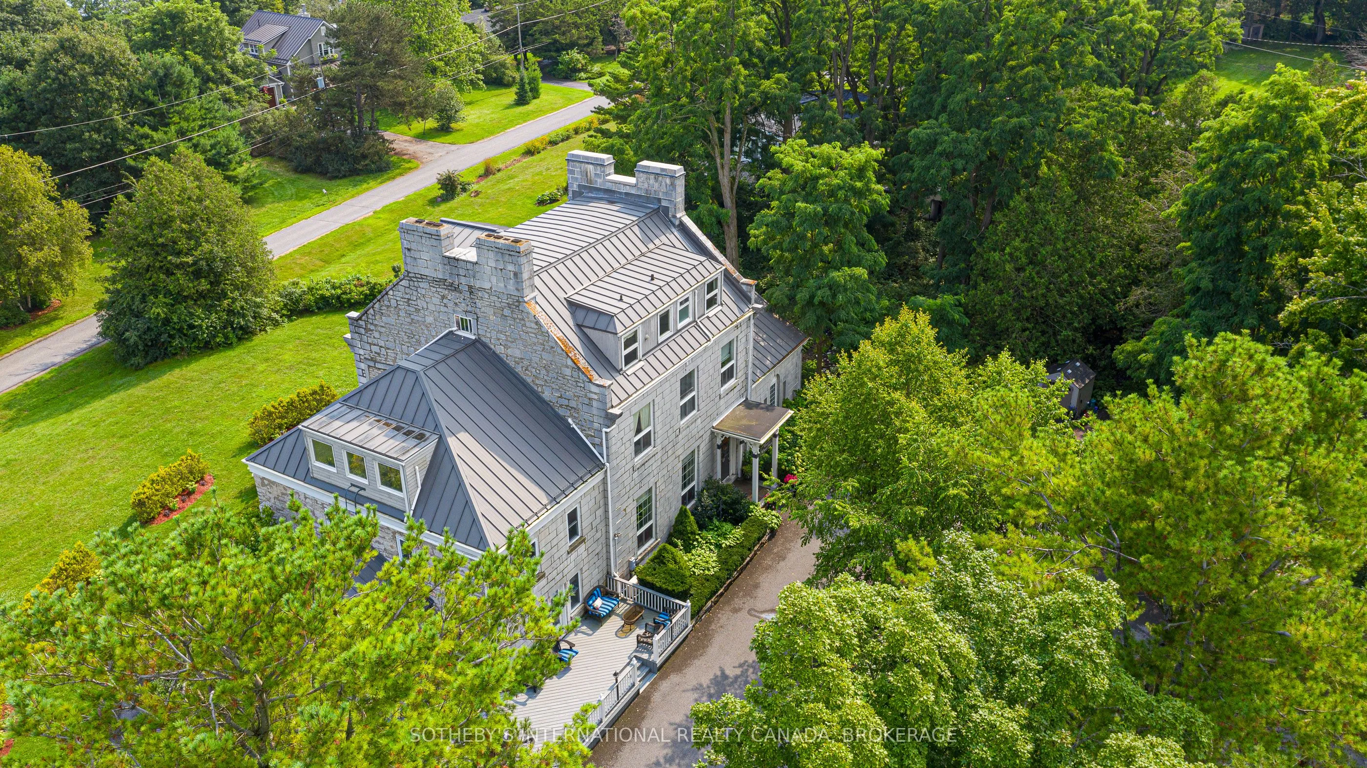 8 Starr Place, Kingston, ON K7L 4V1