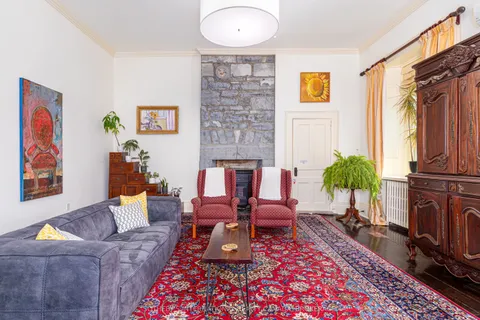 8 Starr Place, Kingston, ON K7L 4V1