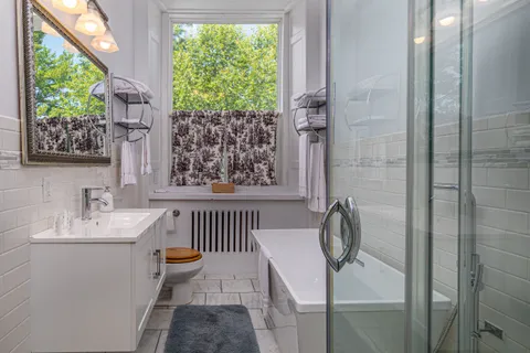 8 Starr Place, Kingston, ON K7L 4V1