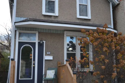 25 Chatham Street, Hamilton, ON L8P 2B3