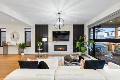 1754 Brayford Ave, London, ON N6K 0H4