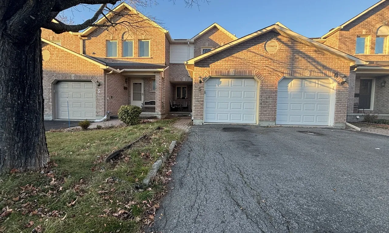 5 Maurya Crt, Hunt Club - South Keys and Area, ON K1G 5S2