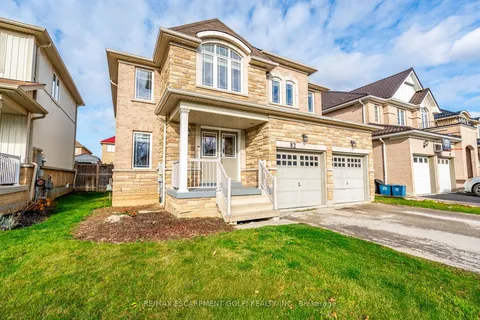 82 BARRETT Ave, Brantford, ON N3S 0B4