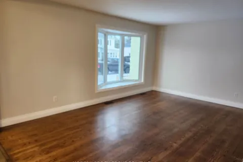 514 Middle St, Edwardsburgh/Cardinal, ON K0E 1E0