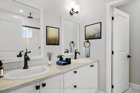 5777 HIGHWAY 38, South Frontenac, ON K0H 1W0