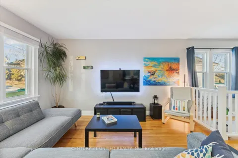 167 Sophia St, Peterborough, ON K9H 1E4