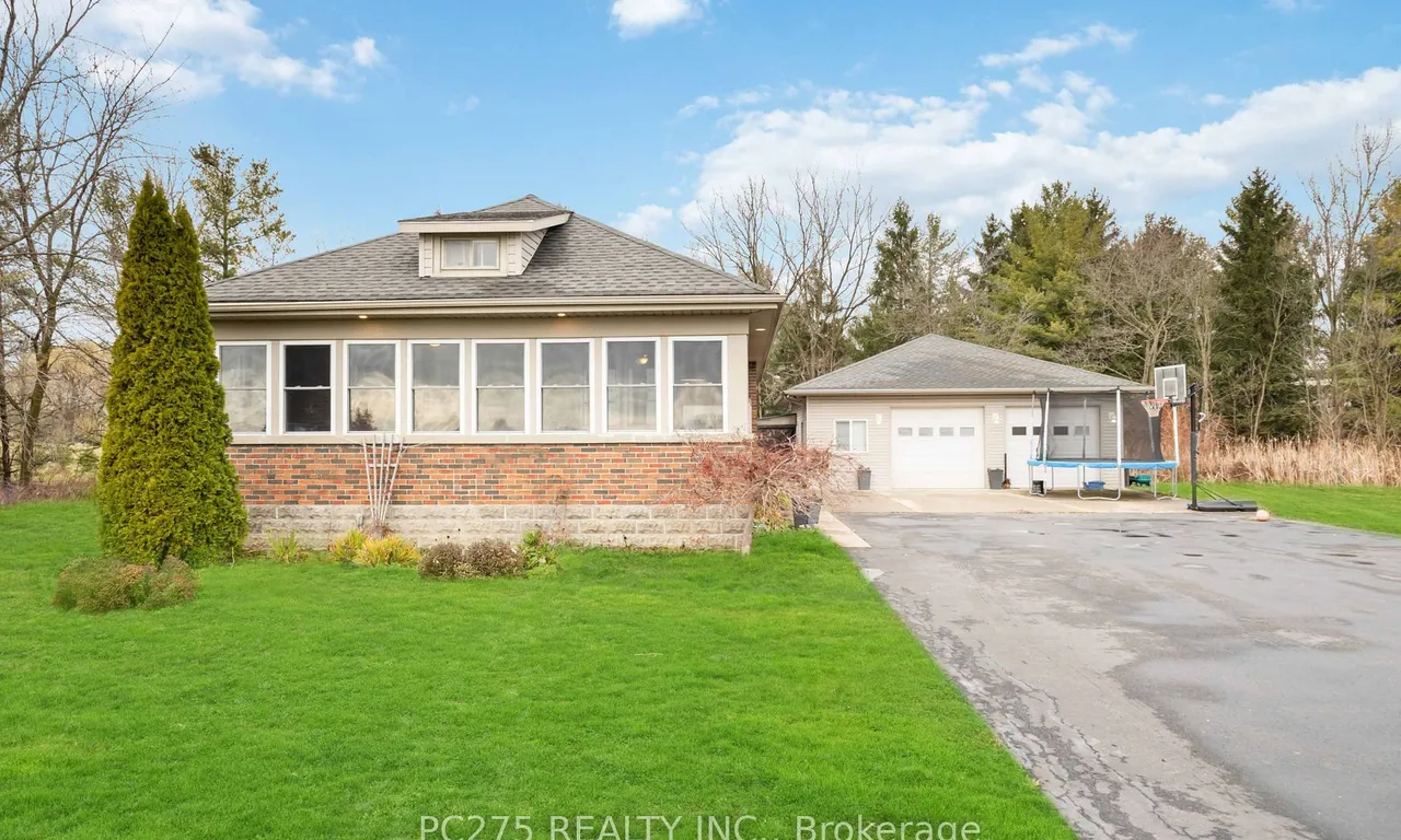 39150 Fingal Line, Southwold, ON N5P 3S5