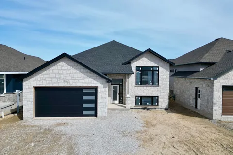 465 NORTHPORT Drive, Saugeen Shores, ON N0H 2C8