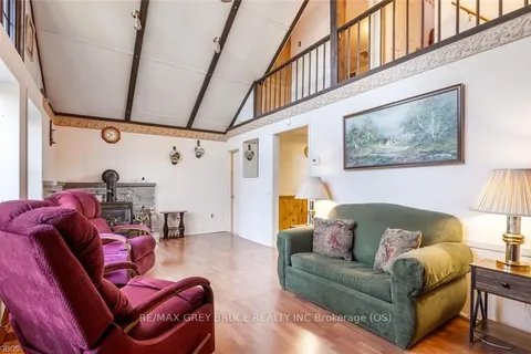 87 ISTHMUS BAY Rd, Northern Bruce Peninsula, ON N0H 1W0