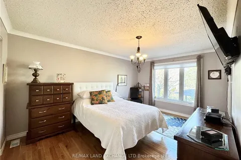 34 ARCHIBALD Place, ON N0H 2L0